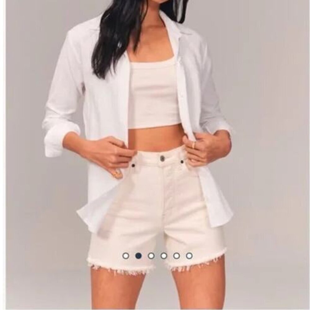 NWT ABERCROMBIE & FITCH The Dad Short High Rise 22 Cream Ivory White
